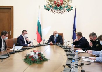 Ваксинират 26 хил. в старческите домове