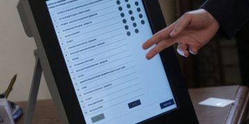 Десетки сигнали за объркано гласуване!