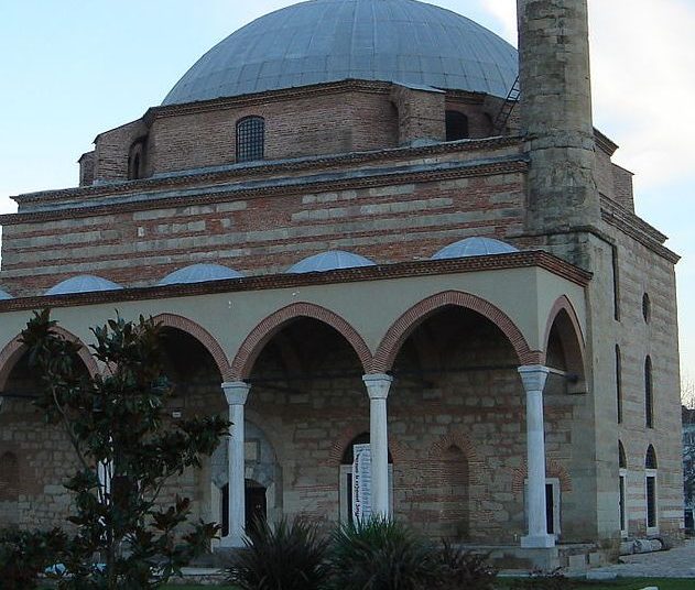Съдът връща Куршум джамия на Карлово