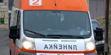 Двама пострадаха при катастрофа край Брезово